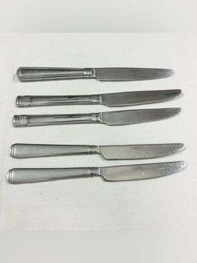 2 Gibson 2 Cambridge 1 Wallace Dinner Knives Stainless Steel China Flatware